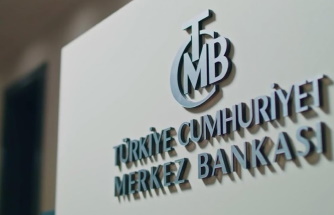 Turkish Central Bank raises its interest rate by 200 basis points to 17% Turkish Central Bank raises its interest rate by 200 basis points to 17%